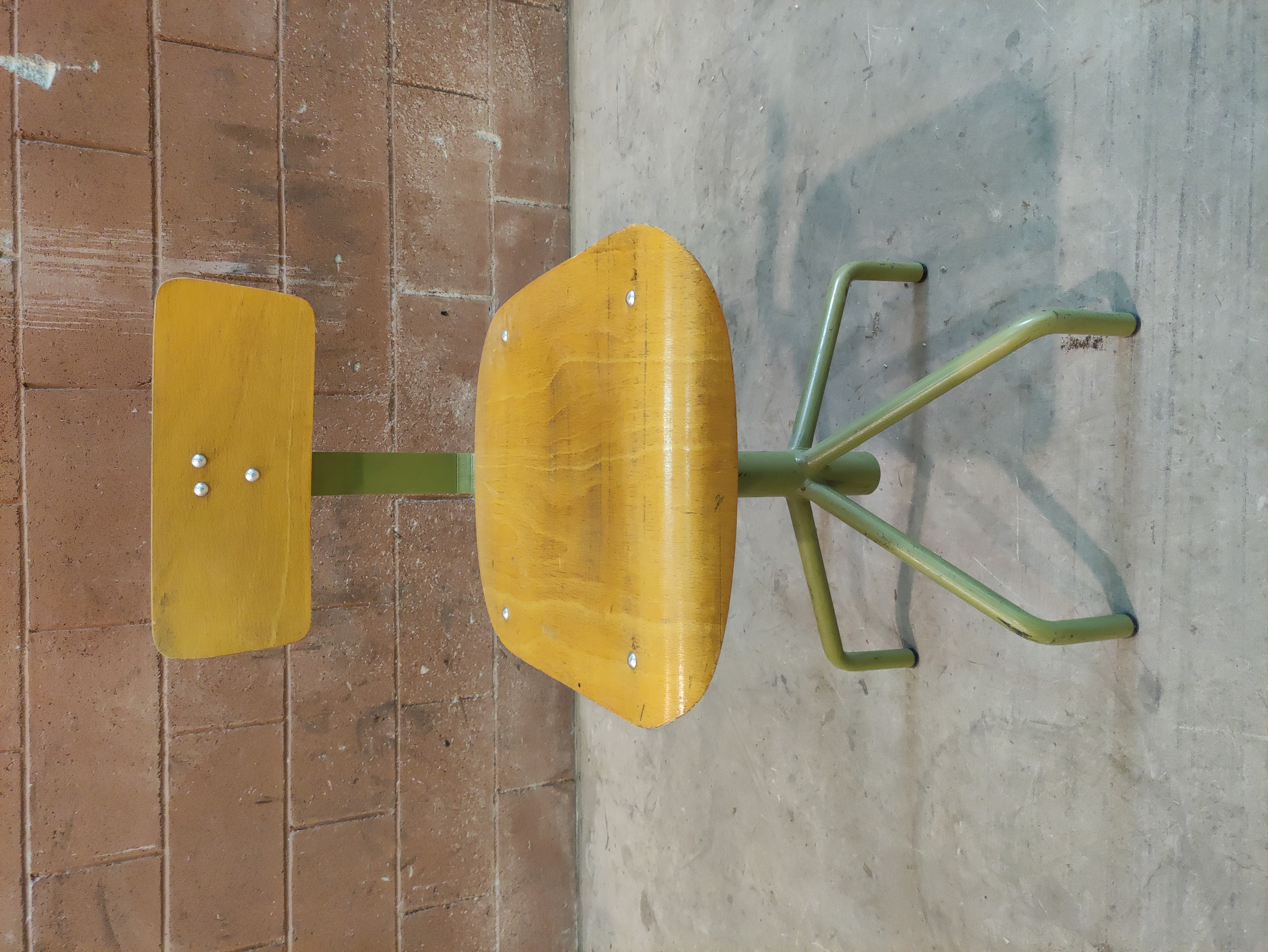 silla giratoria altareg taller oficina madera metal (22eu) 1u